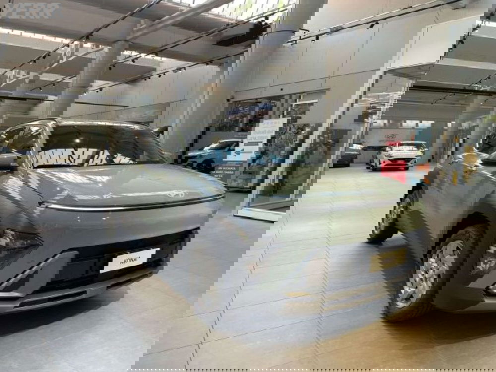 Hyundai Kona nuova a Milano (14)