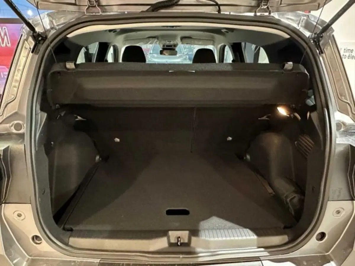 Citroen C3 Aircross nuova a Sondrio (14)