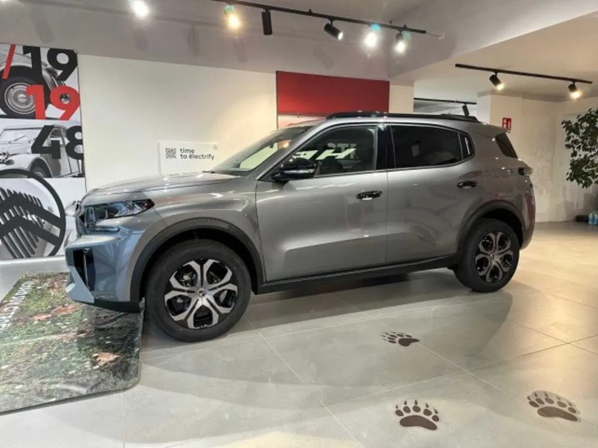 Citroen C3 Aircross nuova a Sondrio (2)