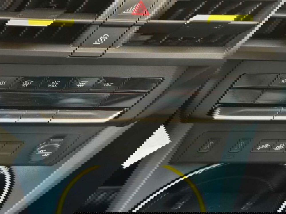 Fiat Grande Panda nuova a Sondrio (19)