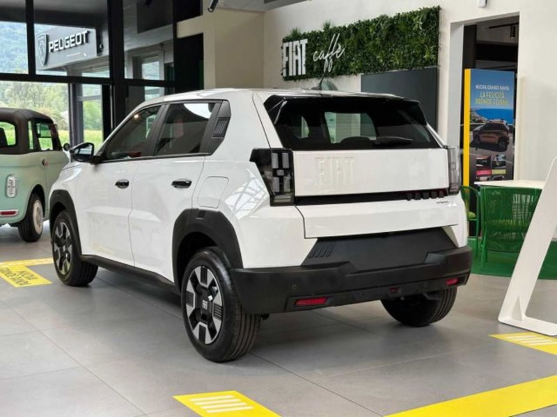 Fiat Grande Panda nuova a Sondrio (3)