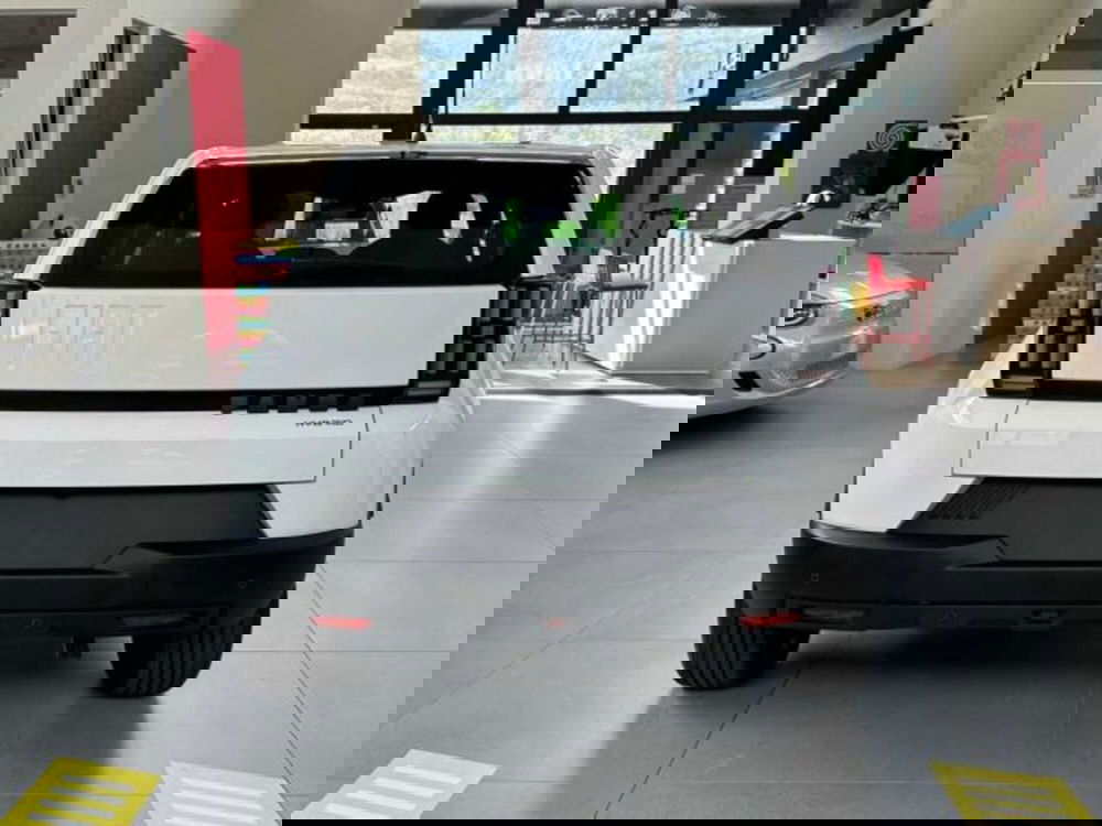 Fiat Grande Panda nuova a Sondrio (4)