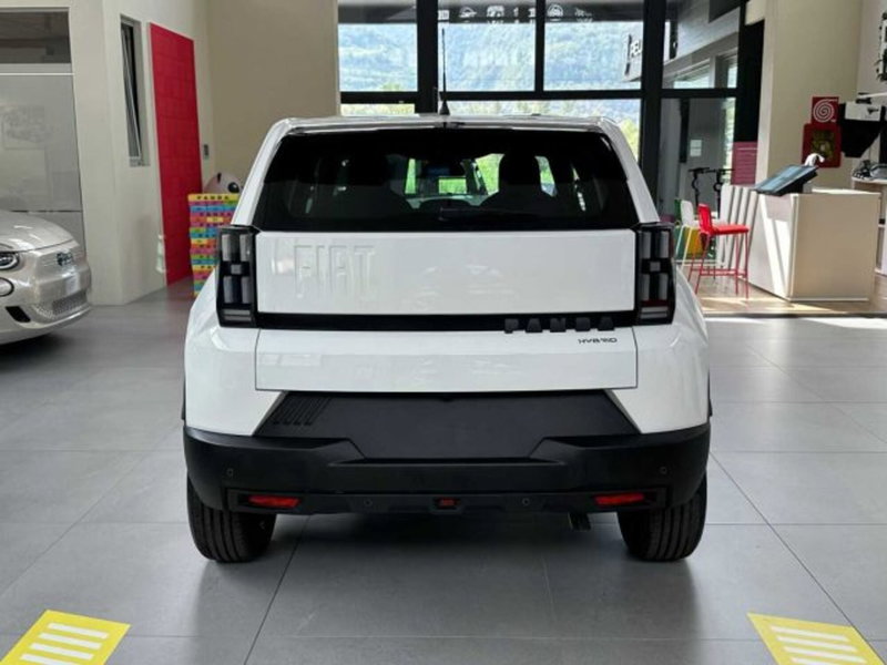 Fiat Grande Panda nuova a Sondrio (4)