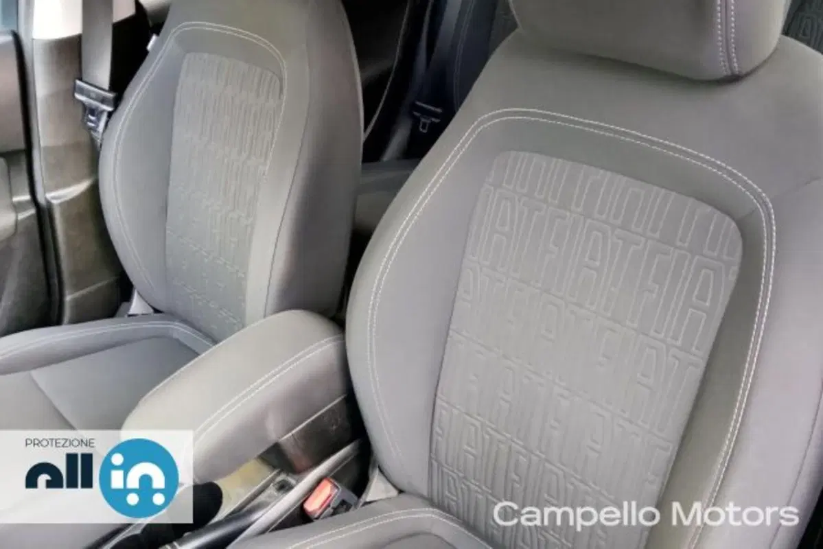 Fiat Tipo Station Wagon usata a Venezia (15)