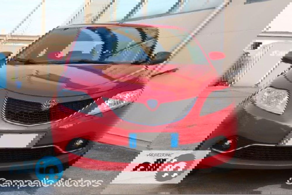 Lancia Ypsilon usata a Venezia (2)