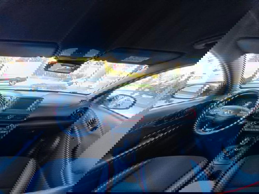 Hyundai Kona usata a Pisa (9)