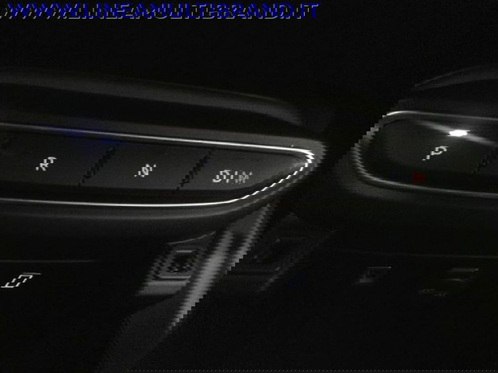 Jeep Avenger nuova a Piacenza (12)