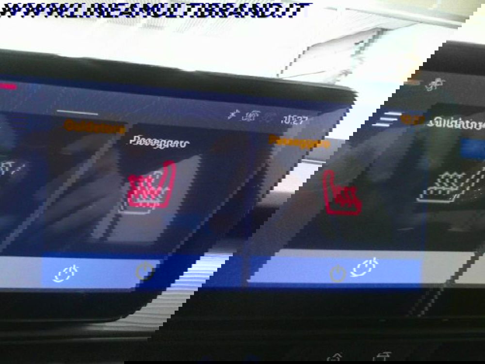 Jeep Avenger nuova a Piacenza (16)