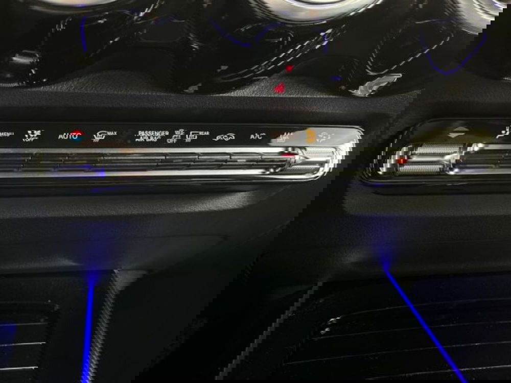 Mercedes-Benz EQB usata a Verona (14)