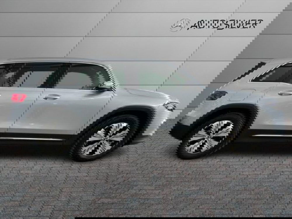 Mercedes-Benz EQB usata a Verona (5)