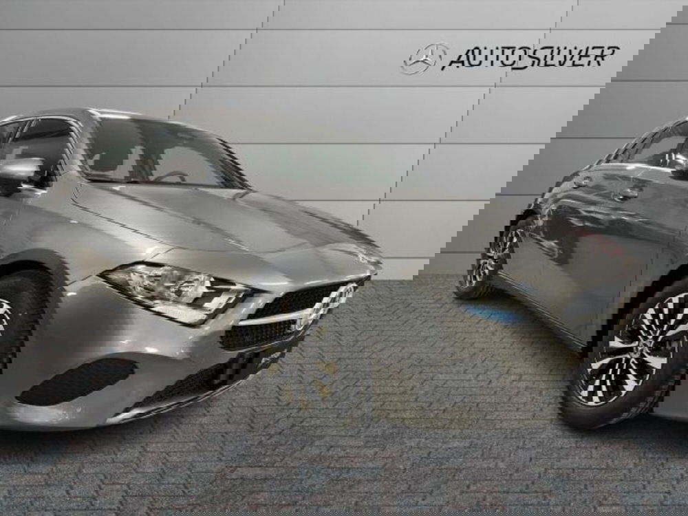 Mercedes-Benz Classe A Sedan nuova a Verona