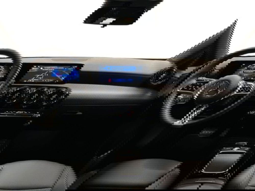 Mercedes-Benz Classe A Sedan nuova a Verona (9)