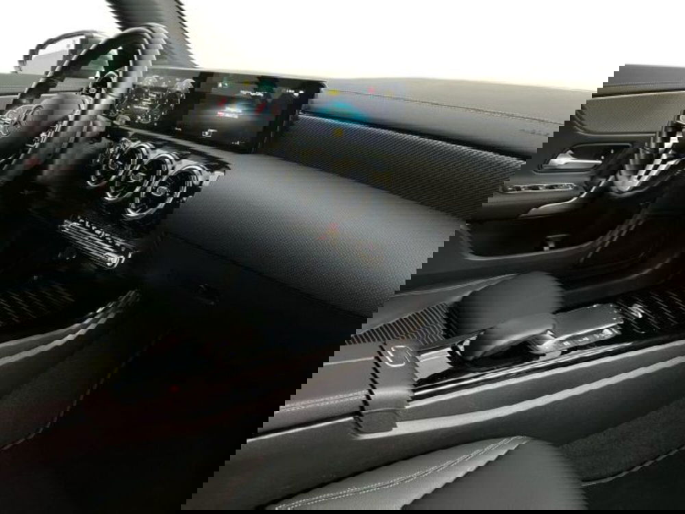 Mercedes-Benz CLA Shooting Brake usata a Verona (16)