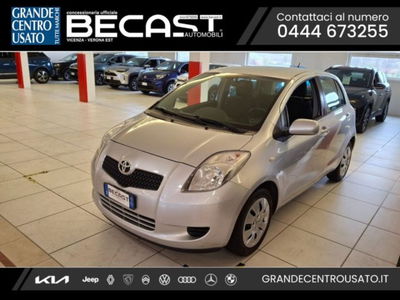 Toyota Yaris 1.0 5 porte Sol del 2007 usata a Brendola
