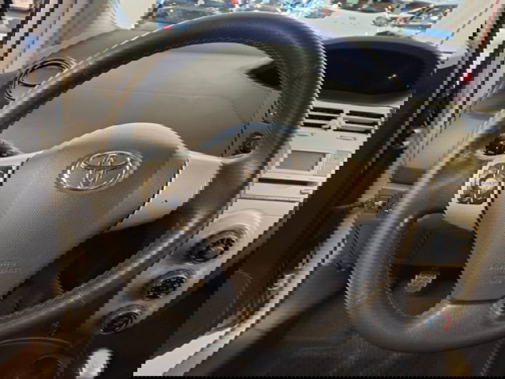 Toyota Yaris usata a Vicenza (11)
