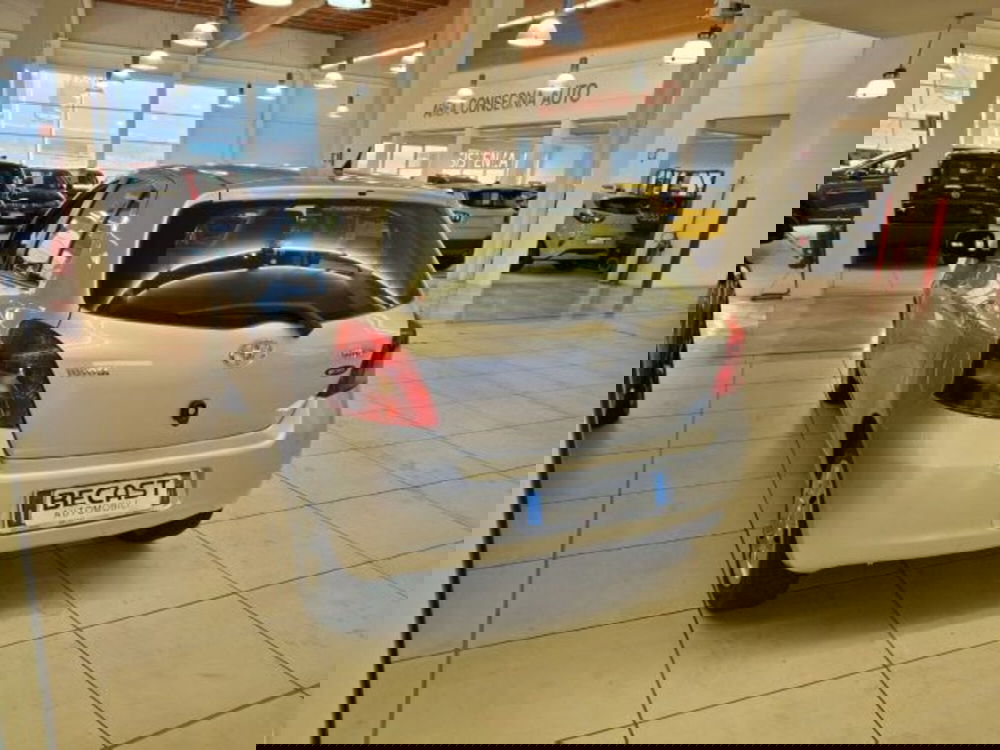 Toyota Yaris usata a Vicenza (5)