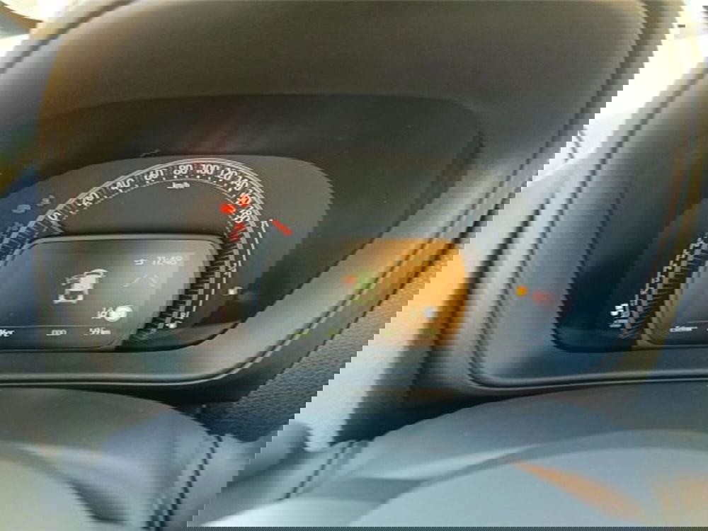 Toyota Aygo X nuova a Bari (14)