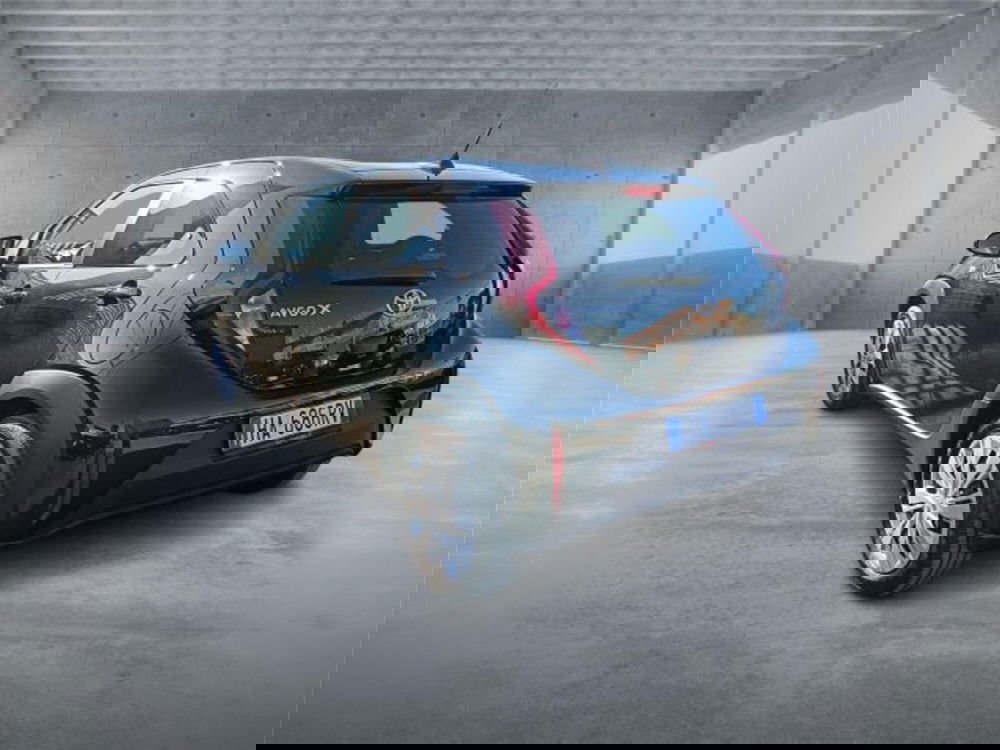 Toyota Aygo X nuova a Bari (4)