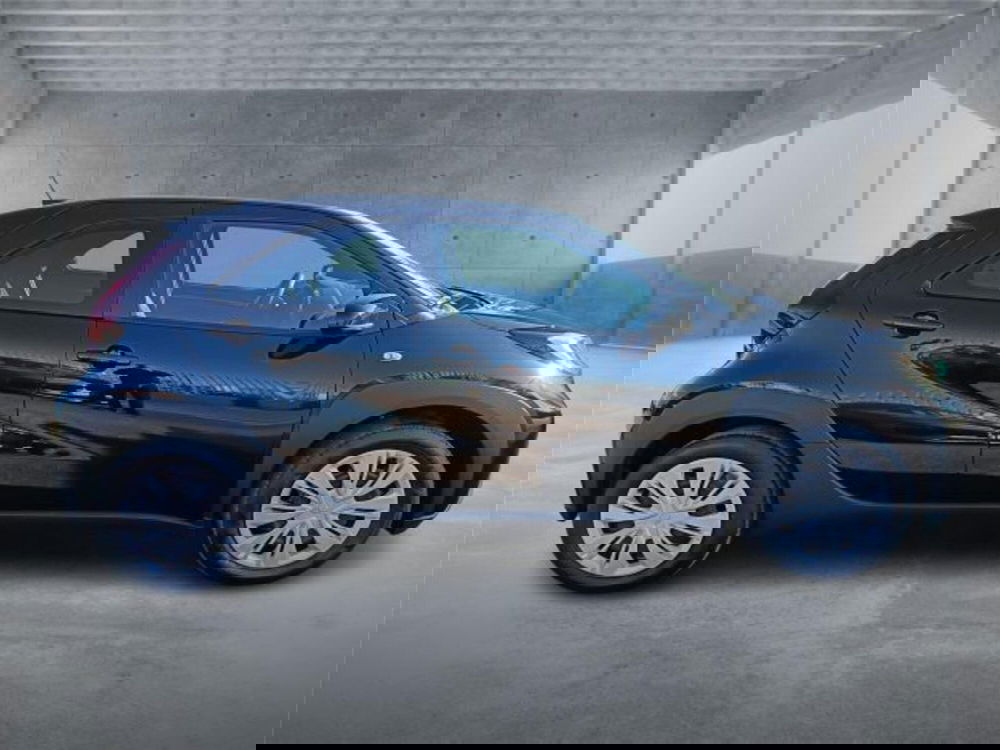 Toyota Aygo X nuova a Bari (7)