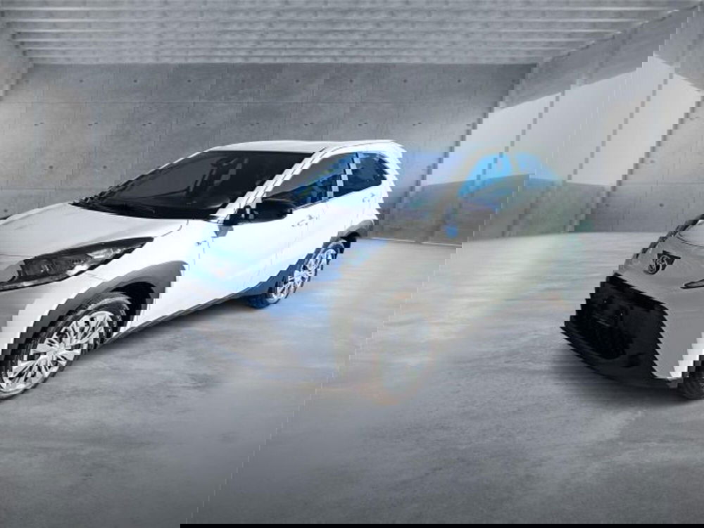 Toyota Aygo X nuova a Bari (3)