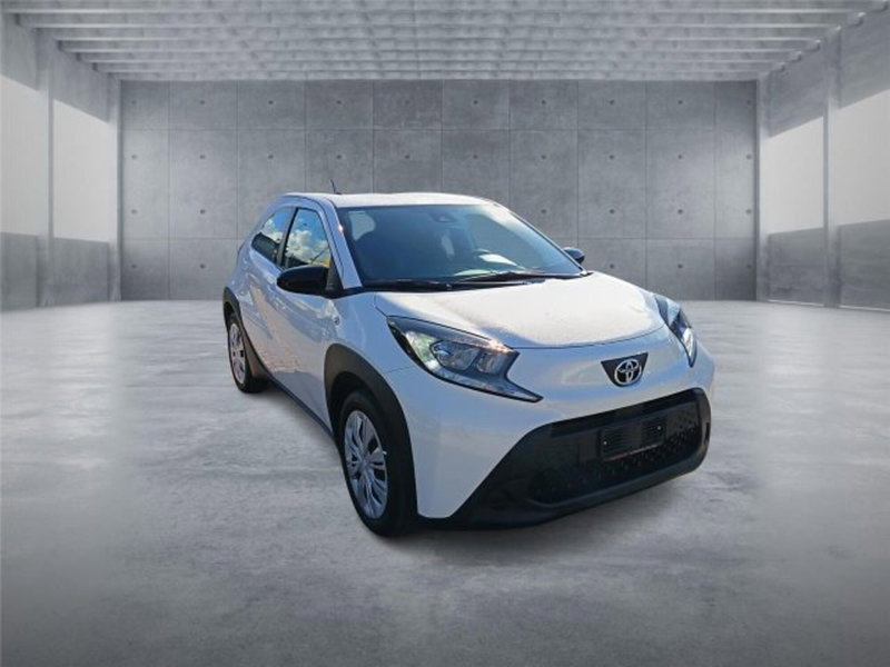 Toyota Aygo X nuova a Bari