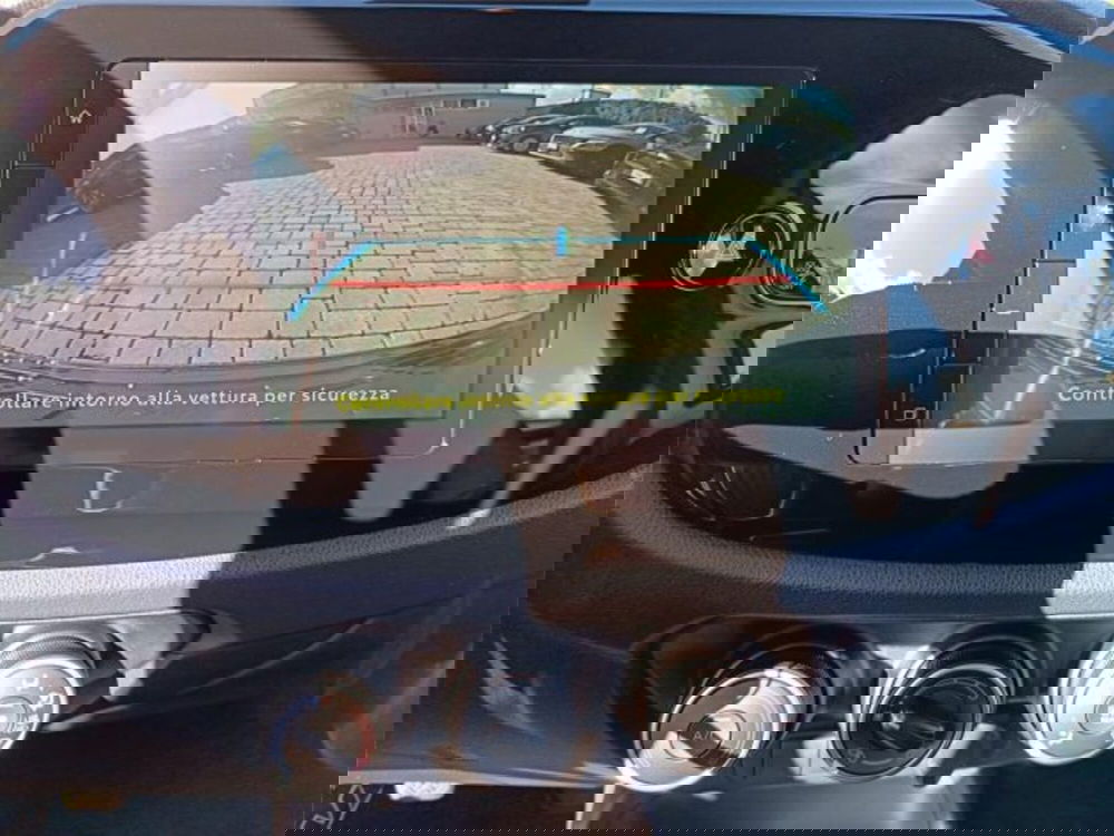 Toyota Aygo X nuova a Bari (19)