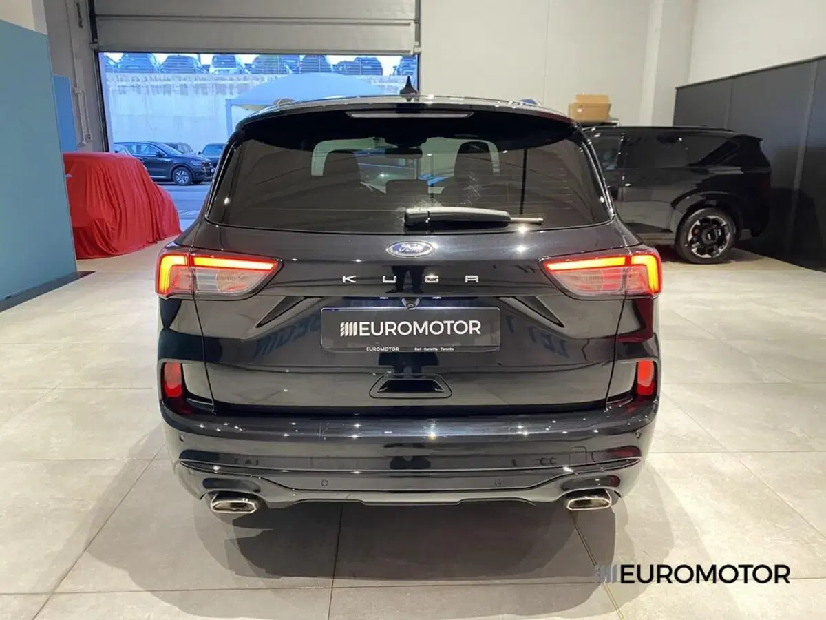 Ford Kuga usata a Bari (9)