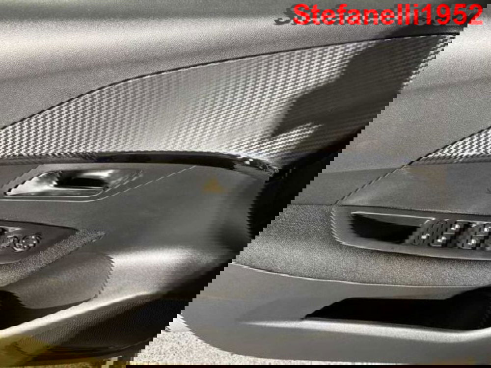 Peugeot 208 nuova a Bologna (10)