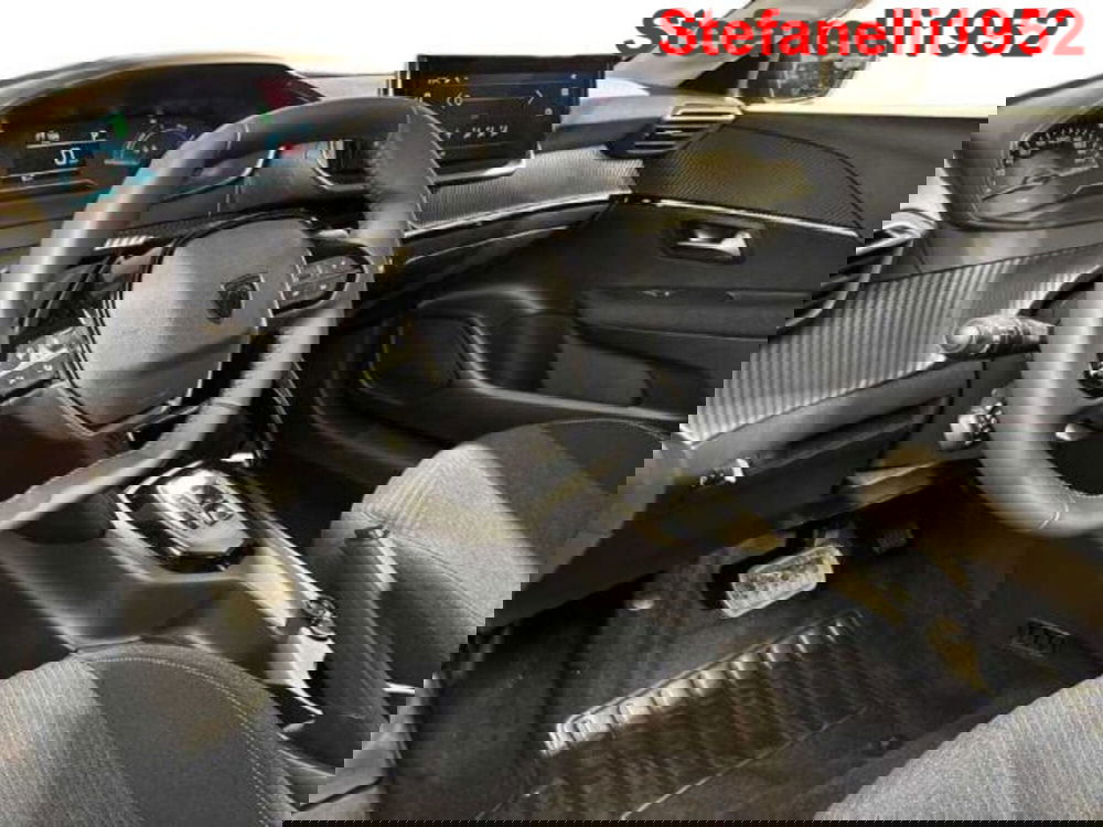 Peugeot 208 nuova a Bologna (11)