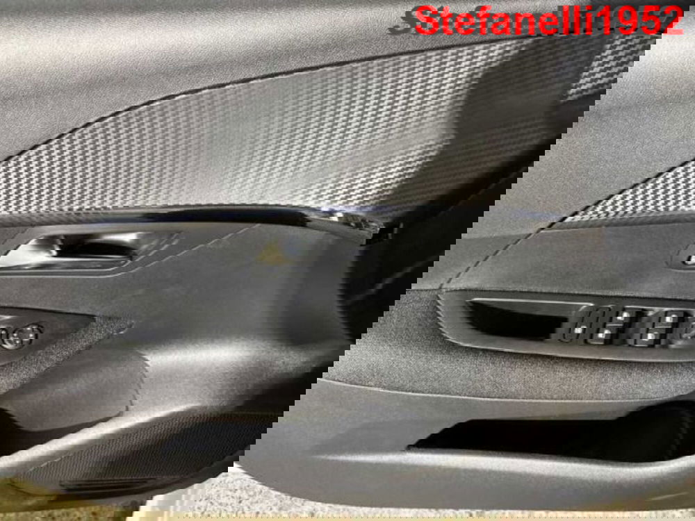 Peugeot 208 nuova a Bologna (10)