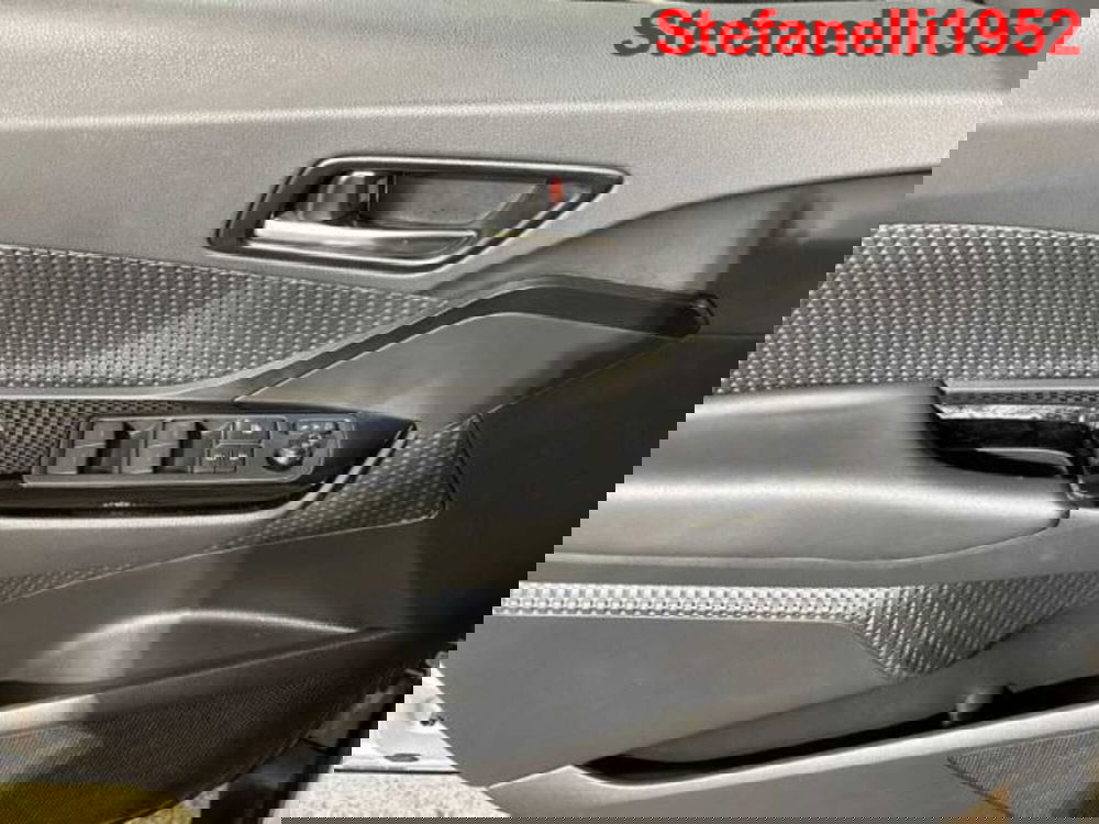 Toyota Toyota C-HR usata a Bologna (10)
