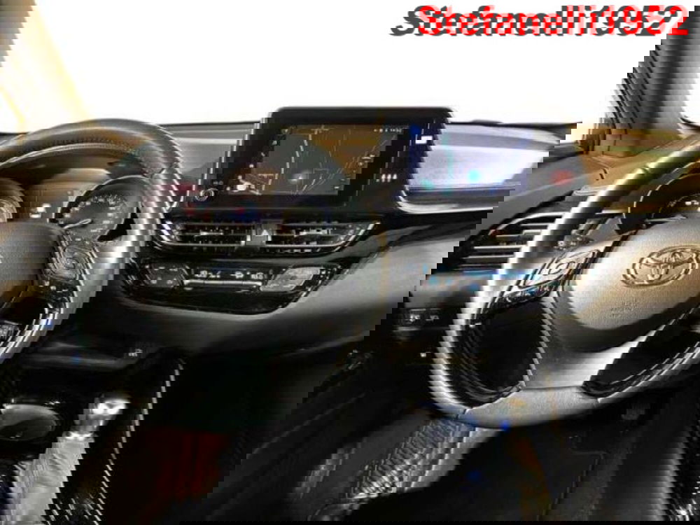 Toyota Toyota C-HR usata a Bologna (14)