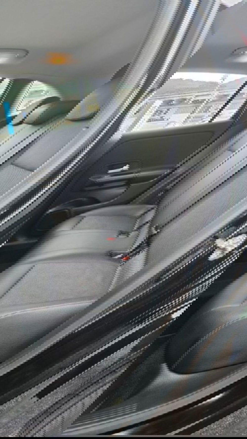 Mercedes-Benz GLA SUV usata a Lucca (15)