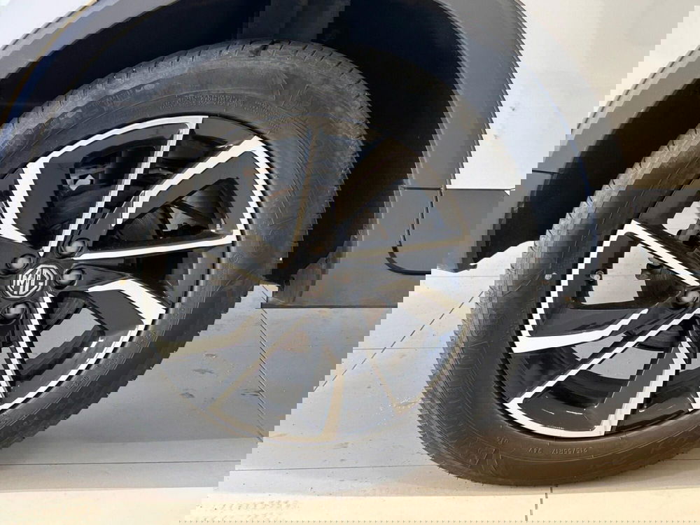 Mg ZS usata a Napoli (11)