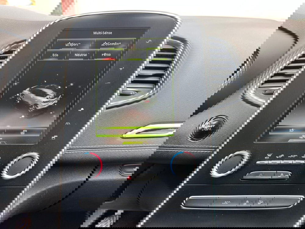 Renault Scenic E-Tech Electric usata a Messina (18)