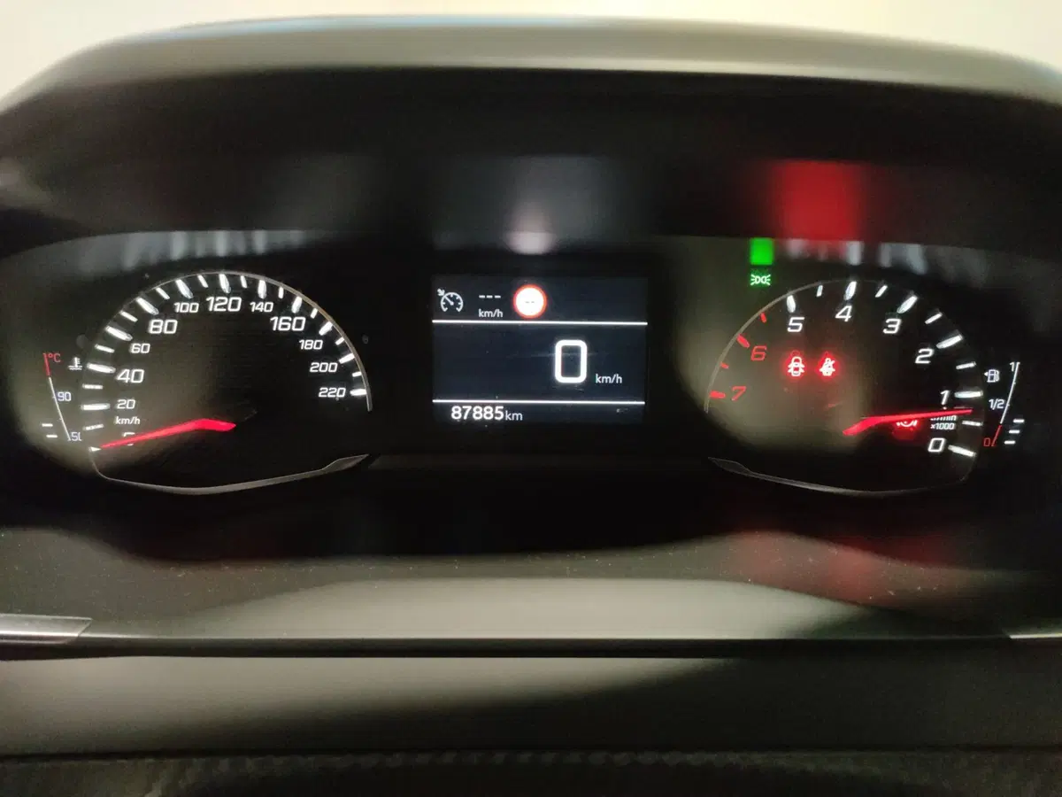 Peugeot 2008 usata a L'Aquila (18)