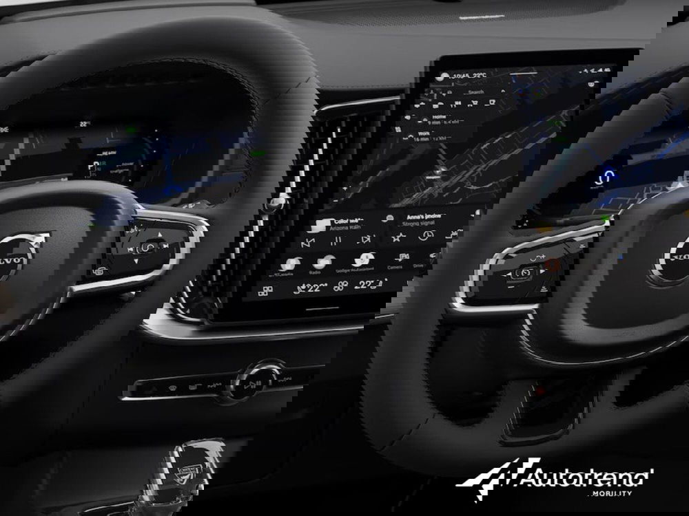 Volvo XC90 usata a Bari (15)