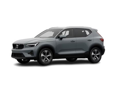 Volvo XC40 B3 automatico Core del 2025 usata a Bari