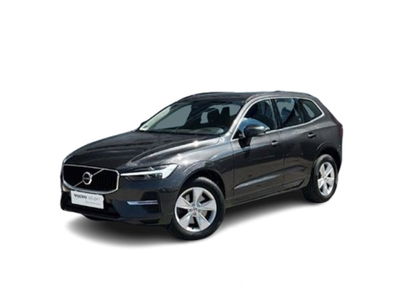 Volvo XC60 B4 (d) AWD Geartronic Momentum Pro del 2021 usata a Bari
