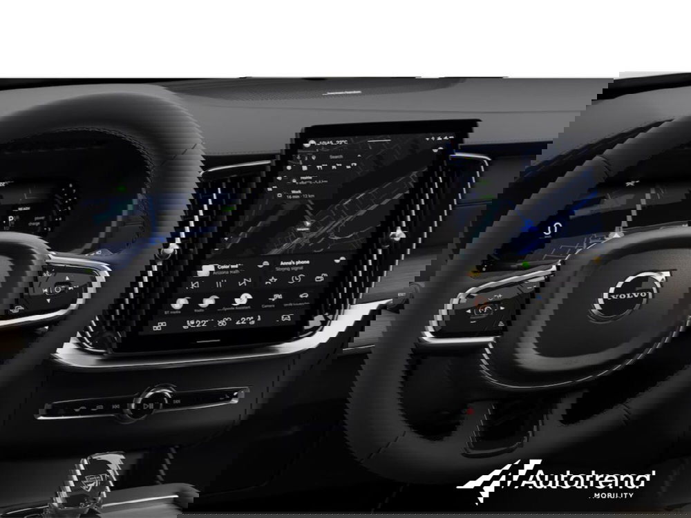 Volvo XC90 usata a Bari (13)