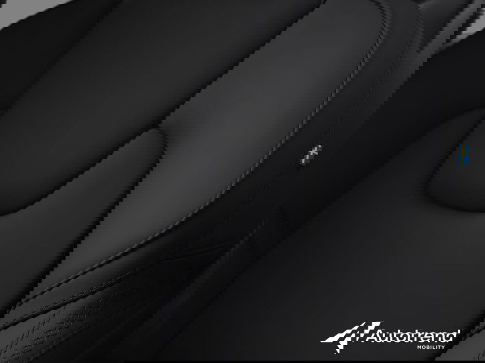 Volvo XC90 usata a Bari (8)