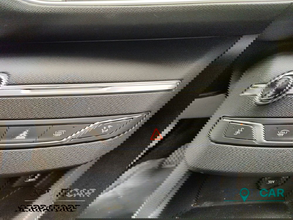 Peugeot 308 usata a Como (16)