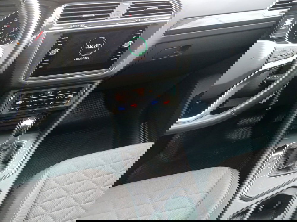 Volkswagen Tiguan usata a Modena (14)