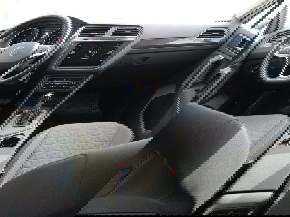 Volkswagen Tiguan usata a Modena (15)