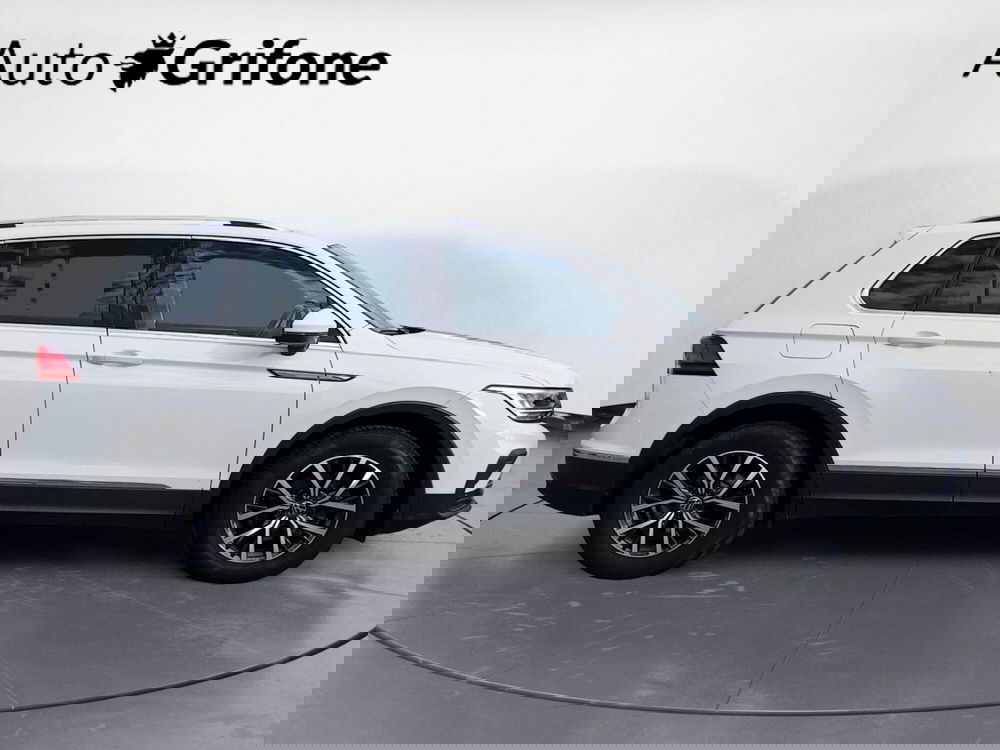 Volkswagen Tiguan usata a Modena (7)