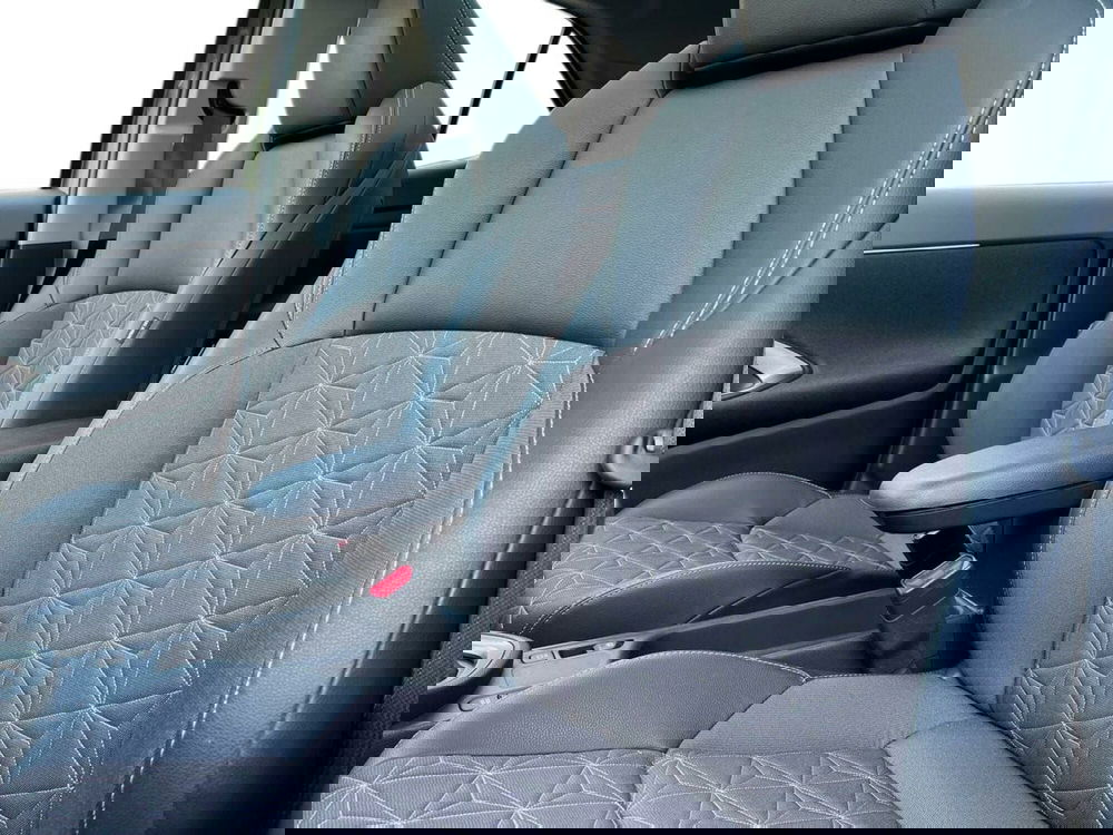 Toyota Yaris Cross usata a Sondrio (11)