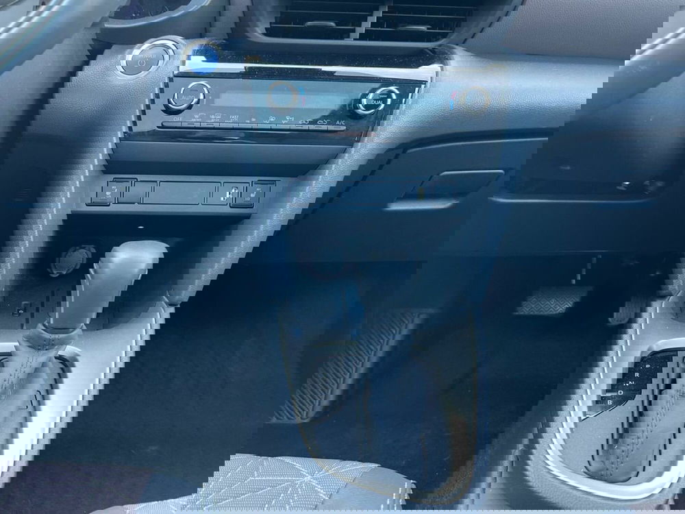 Toyota Yaris Cross usata a Sondrio (15)