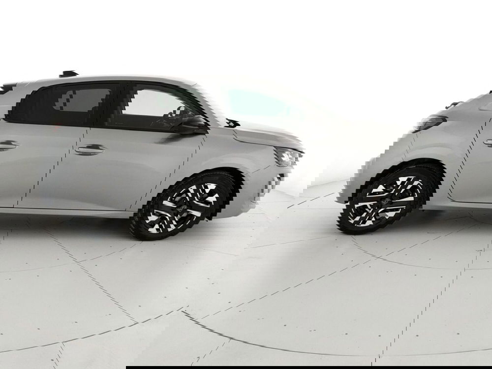 Peugeot 208 nuova a Caserta (4)