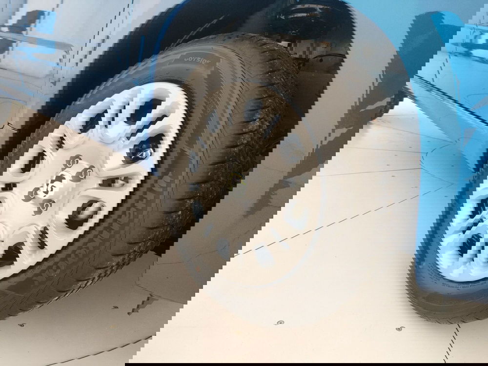 Fiat Panda Cross nuova a Caserta (16)