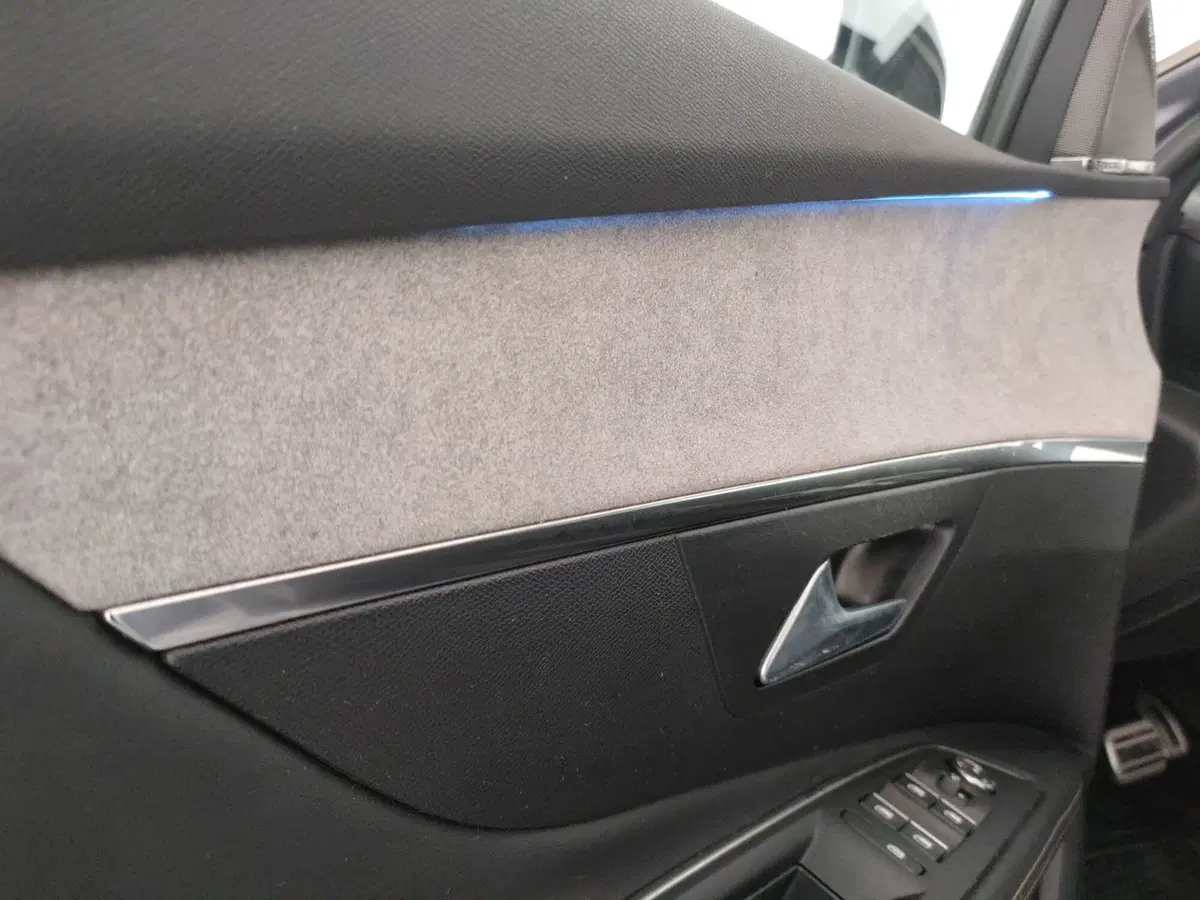 Peugeot 3008 usata a Caserta (12)